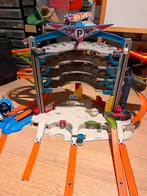 Garage hot wheel avec effets sonores et lumières, Enfants & Bébés, Enlèvement