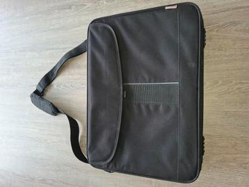 Laptoptas 17" beschikbaar voor biedingen