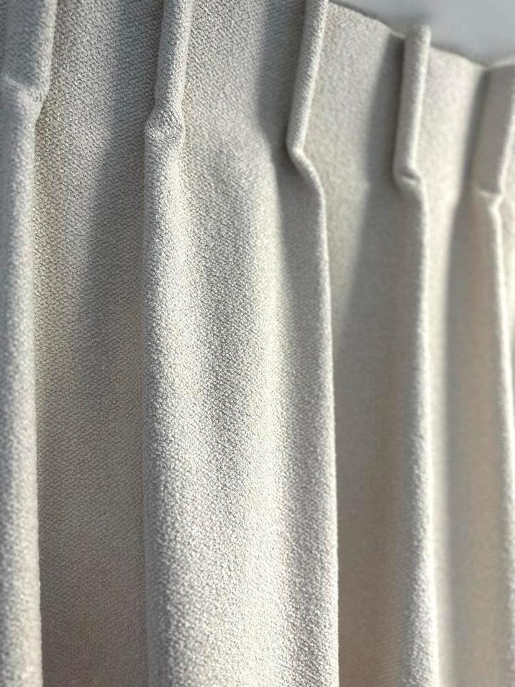 Rideaux Teddy laine bouclee ecru NEUFS, Maison & Meubles, Ameublement | Rideaux & Stores à lamelles, Comme neuf, Enlèvement ou Envoi