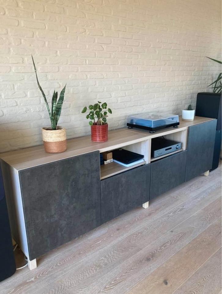 IKEA BESTÅ Storage Unit/Buffet Stylish, Maison & Meubles, Armoires | Étagères, Enlèvement