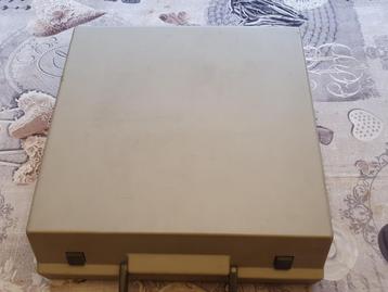 Machine à écrire – Olivetti Tropical – Vintage - Année 70/80, Divers, Machines à écrire, Enlèvement ou Envoi, Comme neuf