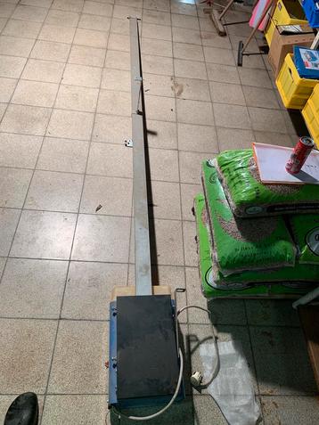 Garagepoortopener Dorma beschikbaar voor biedingen