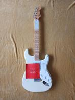 Fender Standard Stratocaster Olympic White, Ophalen, Nieuw, Solid body, Fender