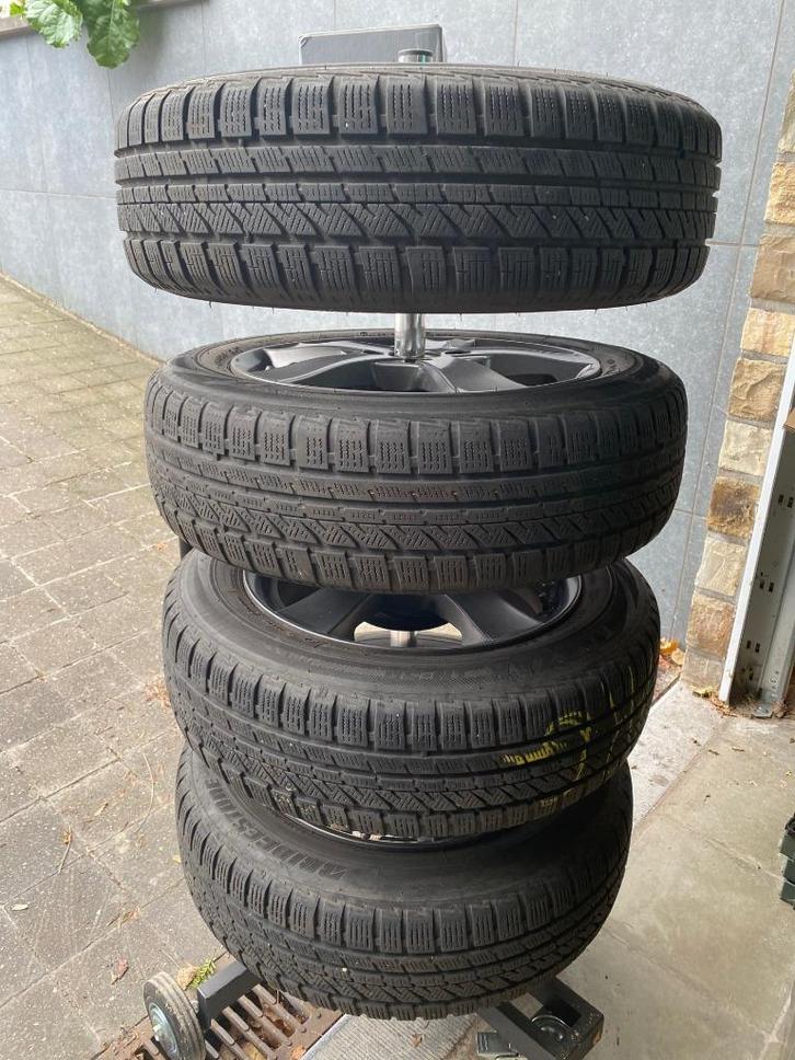 PNEUS HIVER + JANTES ALU TOYOTA YARIS, Autos : Pièces & Accessoires, Pneus & Jantes, Pneu(s), Pneus hiver, 15 pouces, 175 mm, Véhicule de tourisme