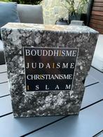 Coffret de luxe Bouddhisme - Judaïsme - Christianisme - Isla, Livres, Religion & Théologie, Comme neuf, Islam, Enlèvement ou Envoi