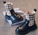 Nieuwe Burberry kinder boots, Enfants & Bébés, Vêtements enfant | Chaussures & Chaussettes, Comme neuf, Enlèvement ou Envoi
