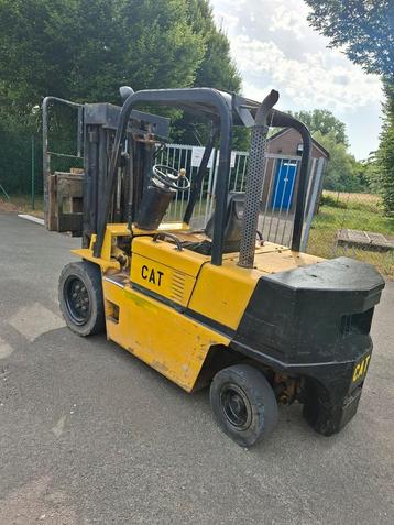Chariot élévateur Caterpillar  beschikbaar voor biedingen