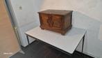 Ancien coffre en bois en chêne avec clé  dimensions : 70cm, Maison & Meubles, Accessoires pour la Maison | Coffres, Comme neuf