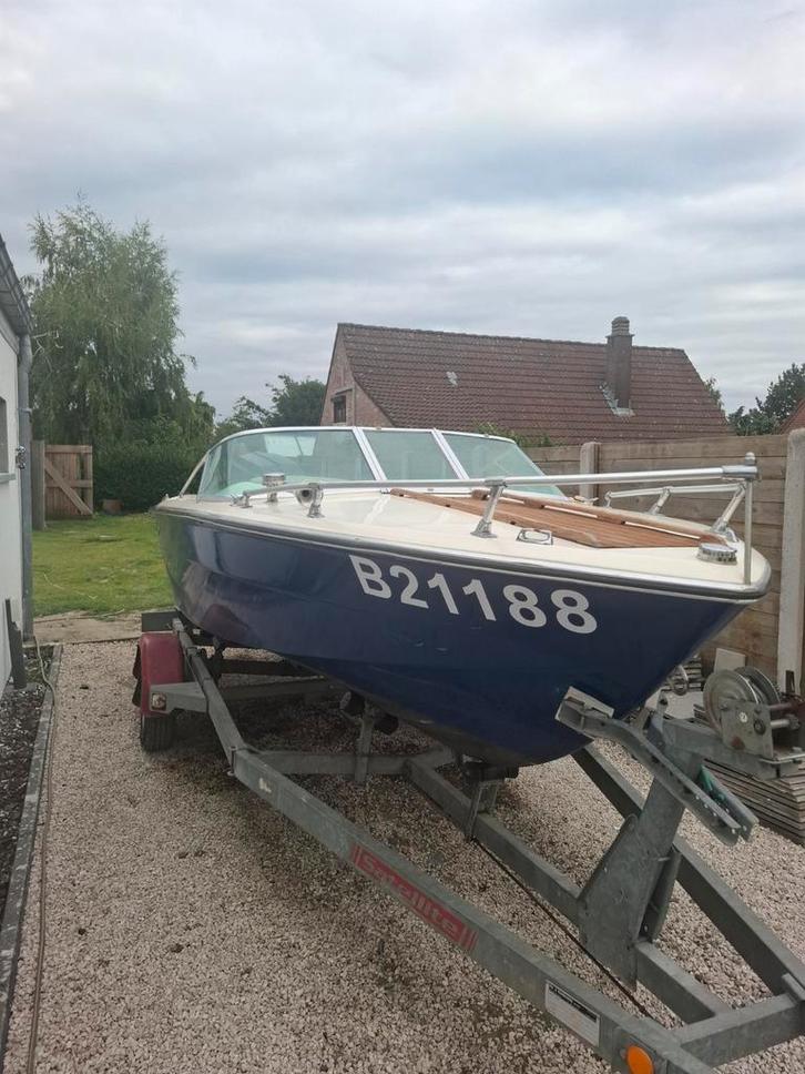 Bateau Almar 485v, Watersport en Boten, Speedboten, Zo goed als nieuw, 3 tot 6 meter, Benzine, 120 tot 200 pk, Buitenboordmotor