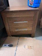 Nachtkastje met 2 schuiven, Huis en Inrichting, Slaapkamer | Nachtkastjes, Ophalen, Zo goed als nieuw