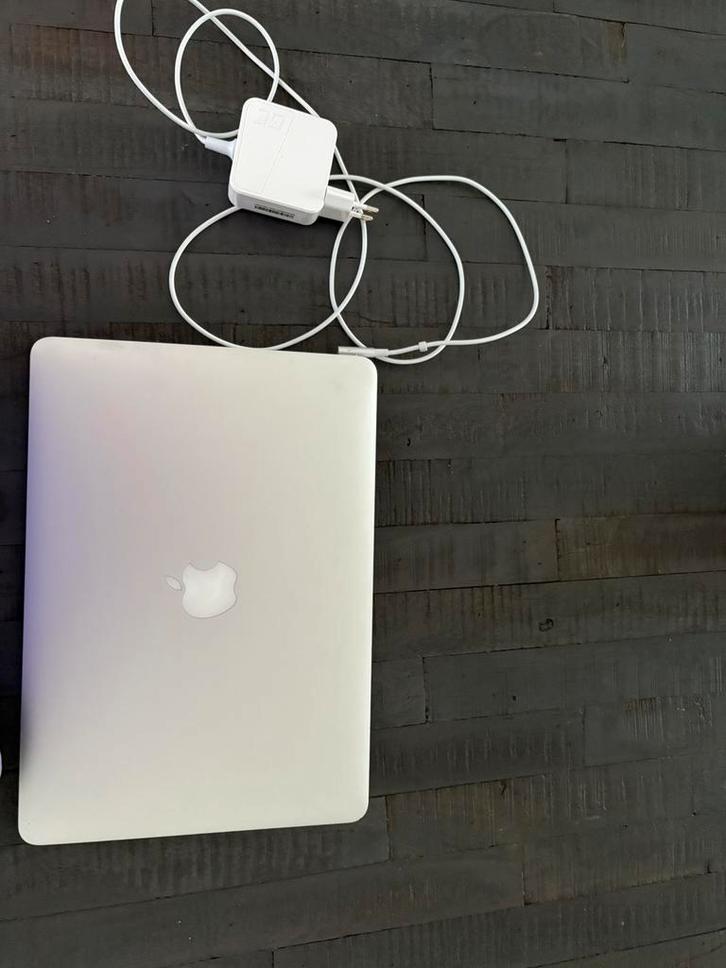 Apple MacBook Air, Computers en Software, Windows Laptops, 13 inch, Minder dan 2 Ghz, Ophalen of Verzenden