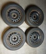 Pneus hiver Continental avec jantes en tôle 215/55/16, Autos : Pièces & Accessoires, Pneus & Jantes, 16 pouces, Pneu(s), Enlèvement