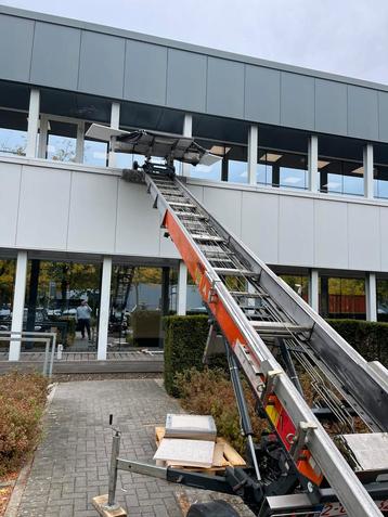 ‼️ Verhuizingen&ladderlift ‼️7️⃣0️⃣euro beschikbaar voor biedingen