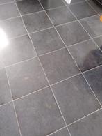 17 vloertegels 40/40 iets meer dan 2 m2, Doe-het-zelf en Bouw, Vloerdelen en Plavuizen, Ophalen, Zo goed als nieuw