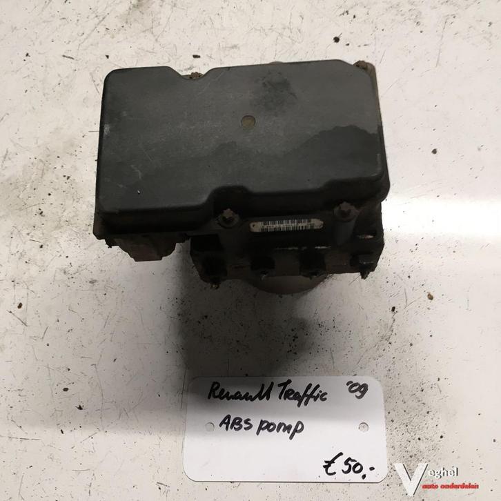 Renault Traffic 2009 2.0 diesel   ABS Pomp   5 443 L3 150110, Auto-onderdelen, Remmen en Aandrijving, Gebruikt, Ophalen of Verzenden