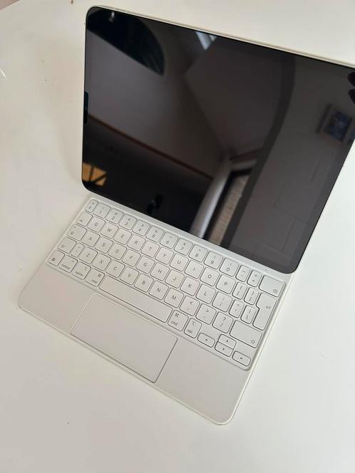iPad pro 11-inch 3rd generation+magic keyboard+ Apple pencil, Computers en Software, Apple iPads, Zo goed als nieuw, Apple iPad Pro