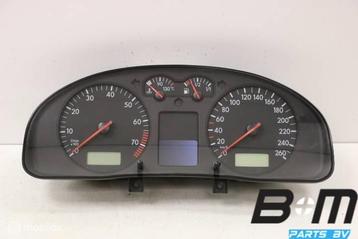 Tellerunit VW Passat 3B 2.3 V5 beschikbaar voor biedingen