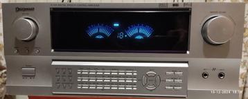 Surround 5.1 versterker 200W  beschikbaar voor biedingen