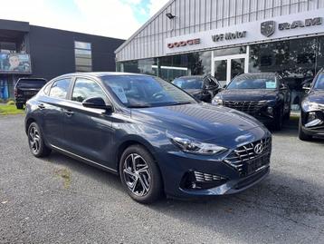 Hyundai i30 Techno Fastback 1.5T Teal beschikbaar voor biedingen