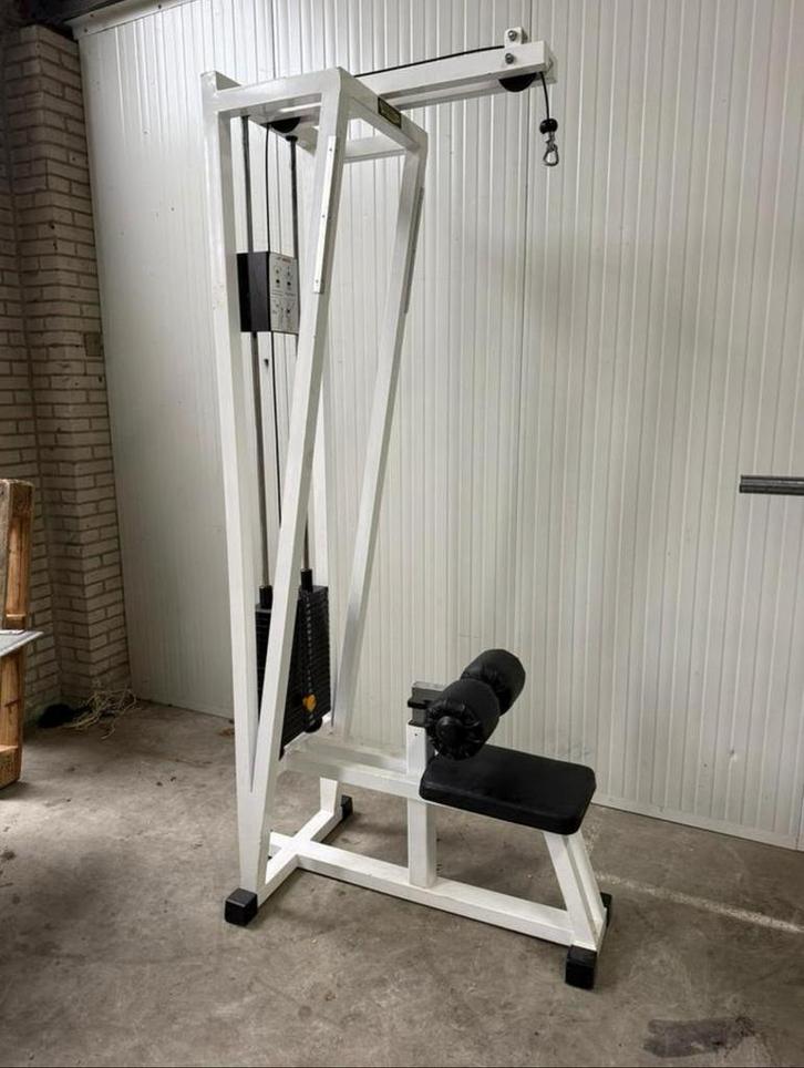 Technogym Lat pulldown / latpulldown / latzug / machine, Sport en Fitness, Fitnessmaterialen, Gebruikt, Overige typen, Armen, Benen