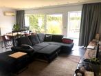 Hoeksalon met bedlade / loungefunctie, Huis en Inrichting, Ophalen, Zo goed als nieuw