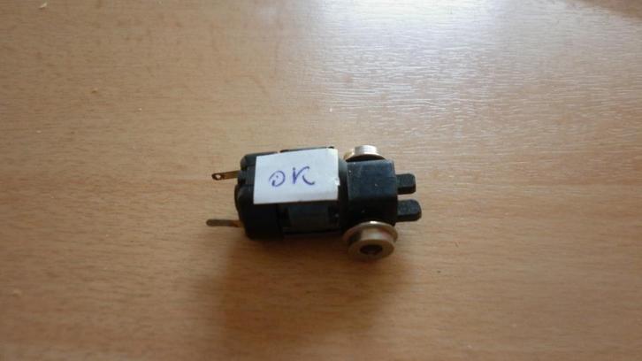 Modeltrein of -auto motor met metalen wielen, Hobby en Vrije tijd, Modeltreinen | H0, Gebruikt, Locomotief, Gelijkstroom, Overige merken