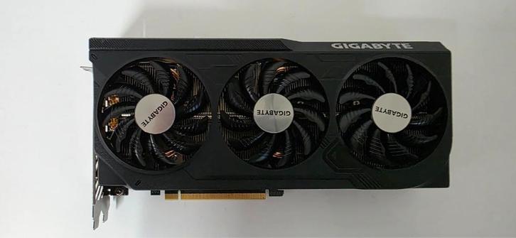 RTX 4070 Super Eagle OC, Computers en Software, Videokaarten, Zo goed als nieuw, Nvidia, Ophalen of Verzenden
