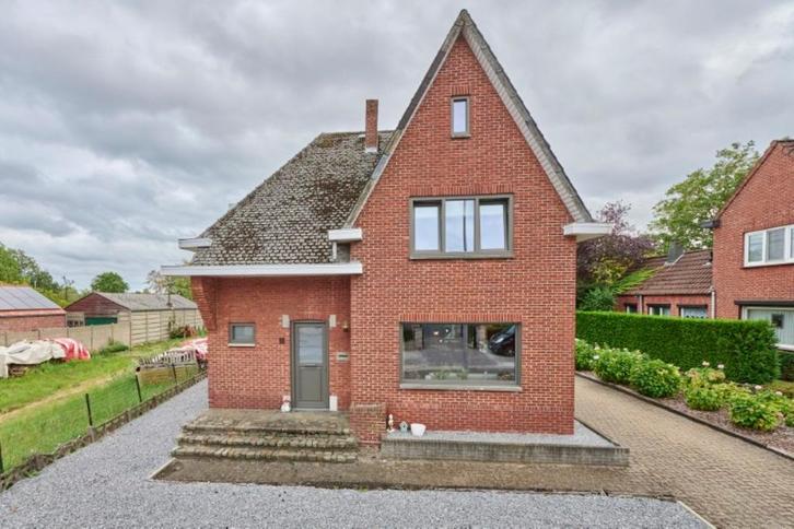 Gunstig gelegen woning te centrum van Overpelt, Immo, Huizen en Appartementen te koop, Provincie Limburg, 500 tot 1000 m², Vrijstaande woning