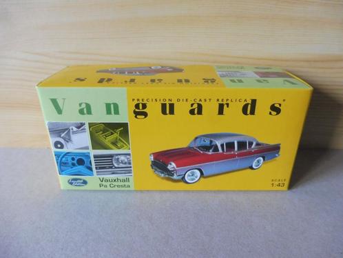 1:43 Vanguards Vauxhall PA Cresta 1957-1962 maroon & silver, Hobby en Vrije tijd, Modelauto's | 1:43, Zo goed als nieuw, Auto