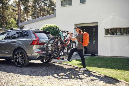 Te huur: Thule EasyFold XT 933 | Fietsendrager voor 2 fiet, Auto diversen, Fietsendragers, Zo goed als nieuw, Trekhaakdrager, 2 fietsen