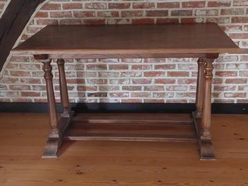 Tafel eik  beschikbaar voor biedingen