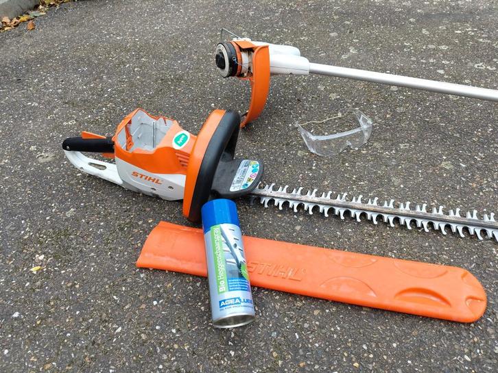 Heggenschaar en kantenmaaier, Tuin en Terras, Heggenscharen, Gebruikt, Accu, Ophalen