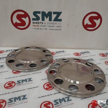 Occ set van 2 wieldeksels Scania beschikbaar voor biedingen