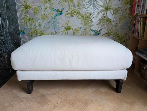 Ikea KIVIK voetenbank in uitstekende staat 105x70x45, Huis en Inrichting, Zetels | Voetbanken en poefs, Zo goed als nieuw, Hout