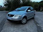 2008 VW FOX - 84.000KM - 1.2L Benzine EURO4 - GEKEURD - LEZ, Auto's, Voorwielaandrijving, 4 zetels, Zwart, Handgeschakeld