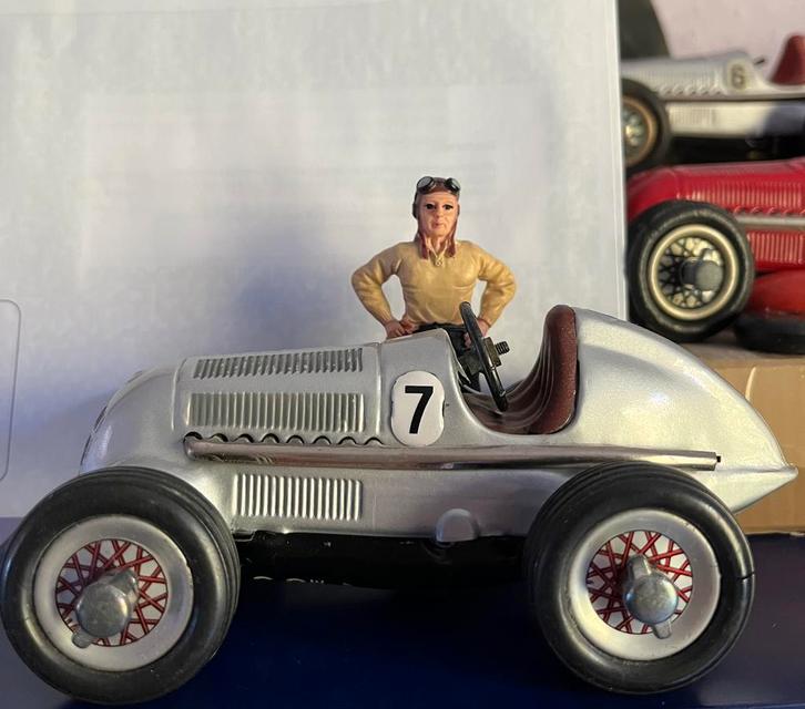 Schuco autocoureur 8cm staat mooi bij Studio 1050, Verzamelen, Speelgoed, Verzenden