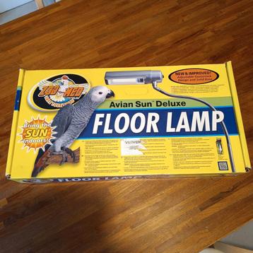 Zoo Med Avian Sun Deluxe Floor Lamp – nieuw in doos!  beschikbaar voor biedingen