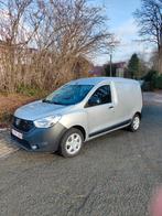 Dacia Dokker 1.5 90pk lichte vracht, Auto's, Bestelwagens en Lichte vracht, Dacia, Stof, 4 cilinders, Particulier