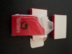 Marlboro RED metaal aanstekers 2stuks, Verzamelen, Ophalen of Verzenden, Nieuw, Gebruiksvoorwerp