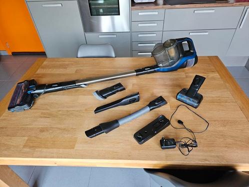 Steelstofzuiger Philips series 8000  power cyclone 10, Elektronische apparatuur, Stofzuigers, Gebruikt, Ophalen