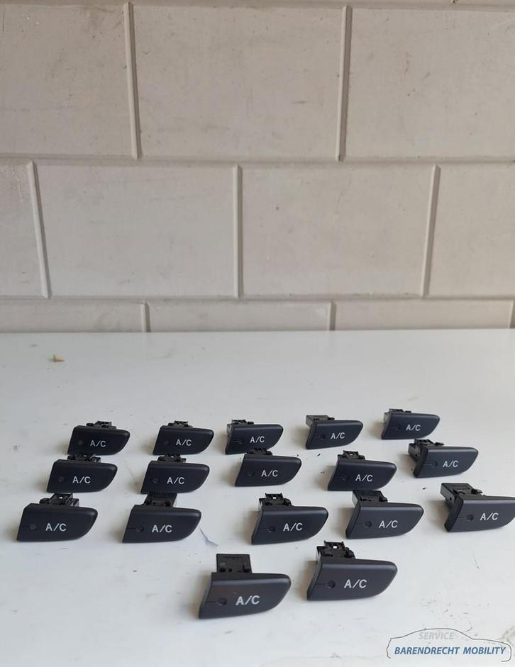 Toyota Aygo Citroen C1 Peugeot 107 airco schakelaar knop kno, Autos : Pièces & Accessoires, Tableau de bord & Interrupteurs, Peugeot