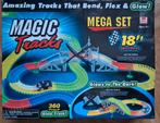 Magic track megaset , zelfbouwende racebaan, Enlèvement ou Envoi, Comme neuf, Circuit