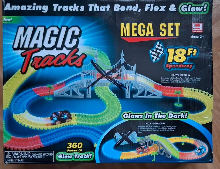 Magic track megaset , zelfbouwende racebaan, Enfants & Bébés, Jouets | Circuits, Comme neuf, Circuit, Enlèvement ou Envoi