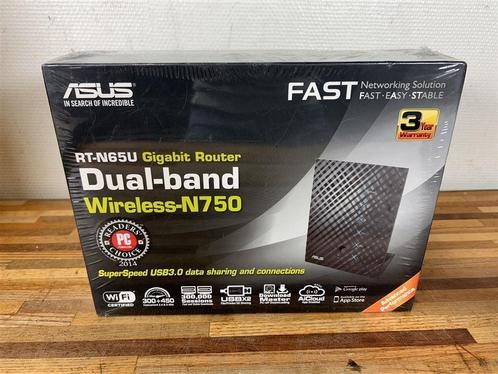 A873. Nieuwe Asus RT-N65U Gigabit Router Dual-band Wireless-, Computers en Software, Routers en Modems, Zo goed als nieuw, Router