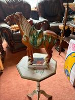 Beeld paard, Ophalen