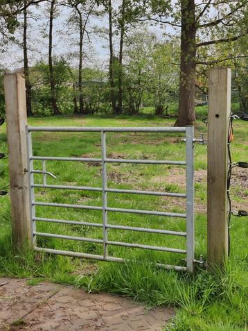 Weidepoort met Gallagher toestel op zonne energie, Dieren en Toebehoren, Stalling en Weidegang, Weidegang, 4 paarden of pony's of meer