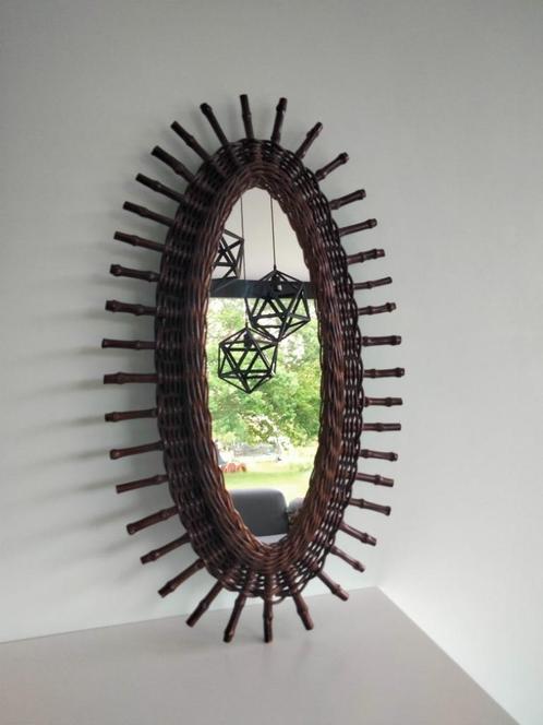 1970s vintage Boho spiegel rotan, Huis en Inrichting, Woonaccessoires | Spiegels, Gebruikt, Ovaal, Ophalen of Verzenden
