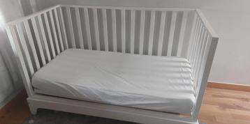 childhome meegroei bed (incl. Lattenbodem,matras) beschikbaar voor biedingen
