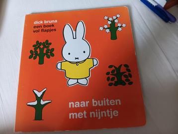 Dick Bruna - Naar buiten met nijntje beschikbaar voor biedingen