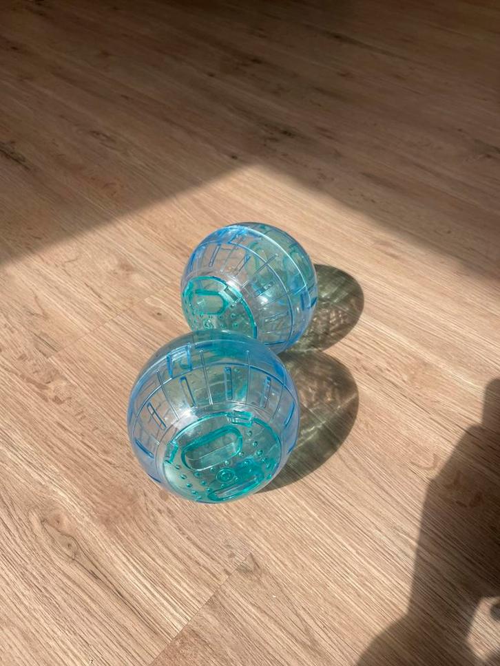 Hamsterjoggingballen, Dieren en Toebehoren, Knaagdieren en Konijnen | Toebehoren, Zo goed als nieuw, Speelgoed, Ophalen